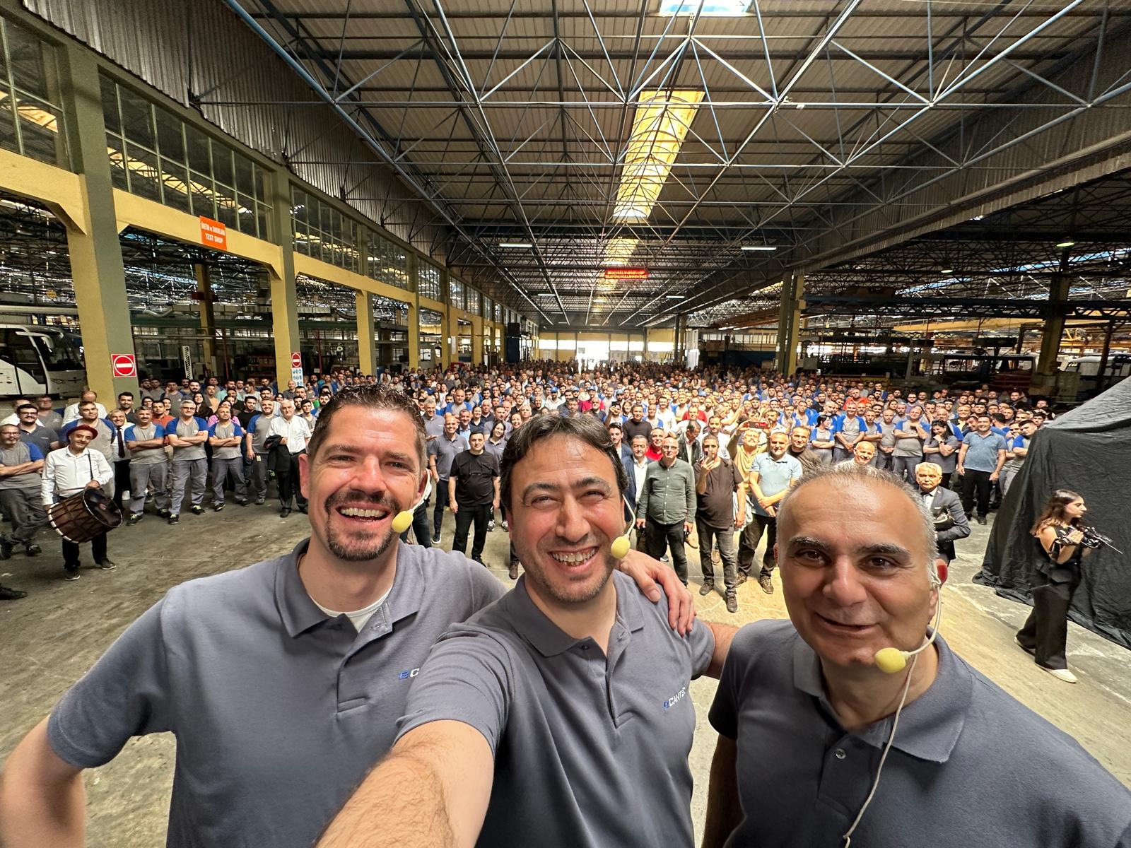 1714550589_eCanter_Lansman_6