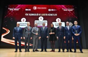 Arkas Line, 2024 Yılı Hizmet İhracatının Şampiyonları Ödülleri’nde İkincilik Aldı