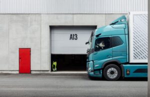 Volvo Trucks, Volvo FM 4×2 Kamyon ile de Euro NCAP’ten 5 Yıldız Aldı!